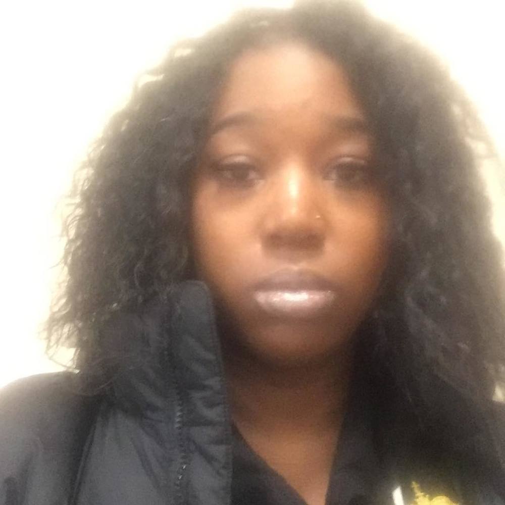 Meet your Posher, Tiara